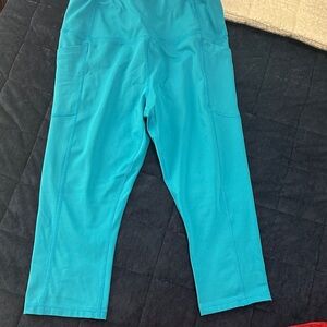 Avia Teal Athletic Capris